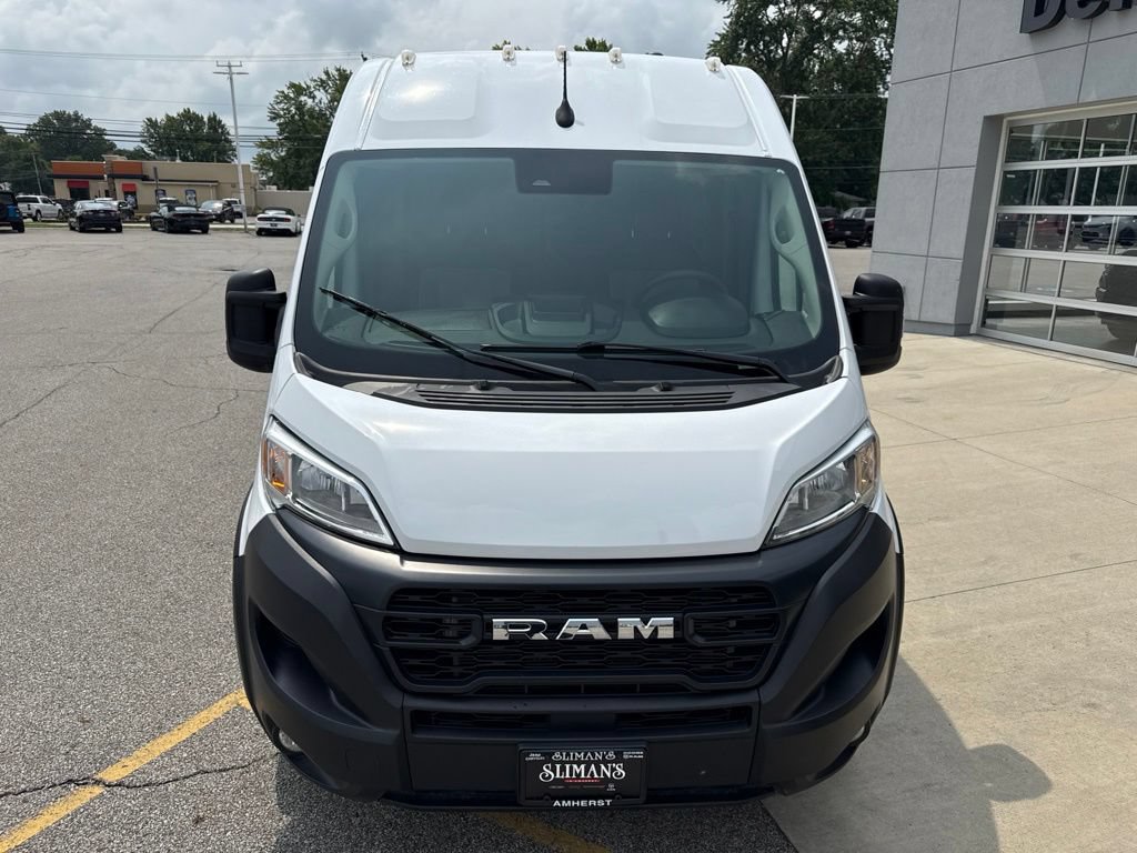 Used 2025 RAM ProMaster 2500 w/ Convenience Group FWD image 12