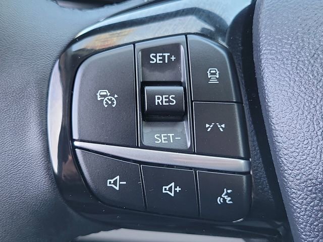 Used 2024 Ford Escape SE w/ PHEV Premium Package FWD image 8