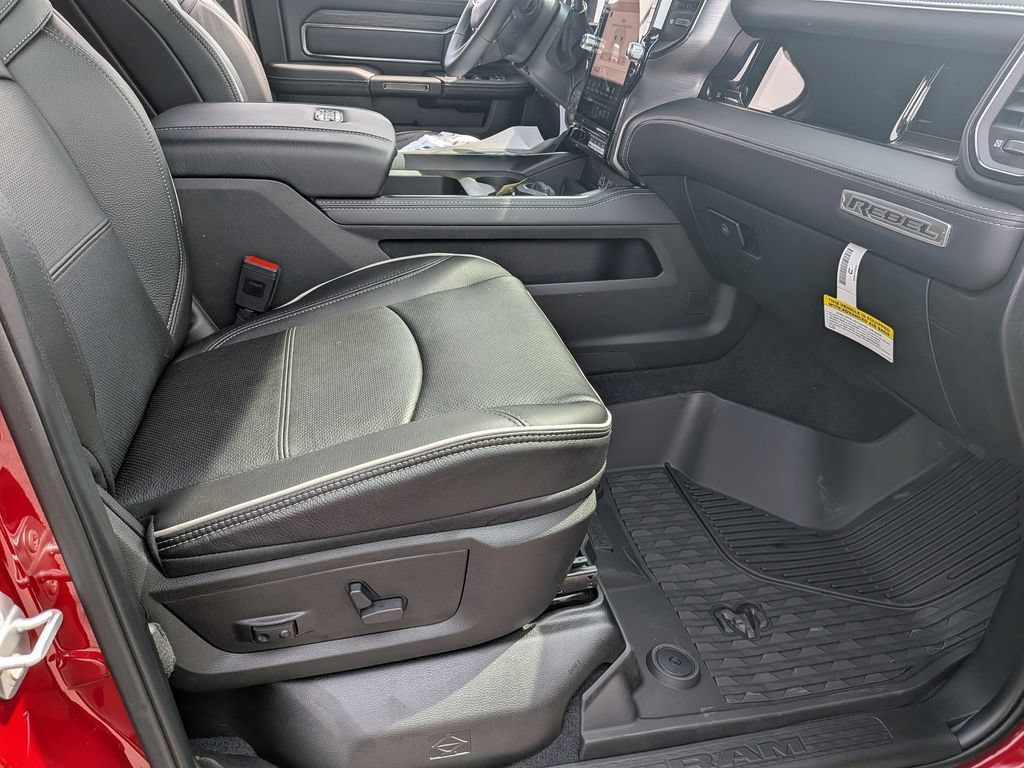 New 2026 RAM 2500 Rebel w/ Rebel Level 2 Equipment Group AWD/4WD image 29