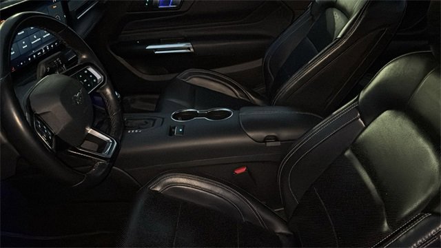 Used 2024 Ford Mustang Premium image 25