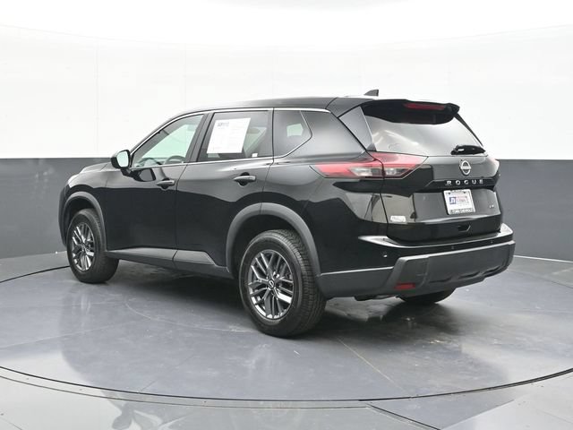 Used 2024 Nissan Rogue S AWD/4WD image 9