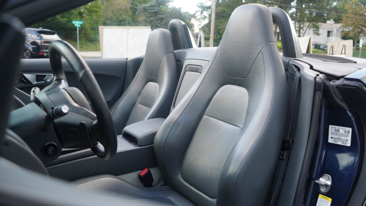 Used 2014 Jaguar F-TYPE Convertible RWD image 43