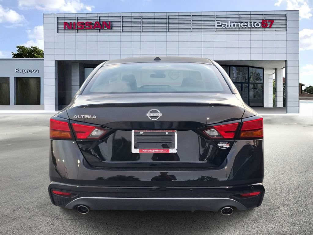 New 2026 Nissan Altima 2.5 SV w/ SV Premium Package FWD image 4