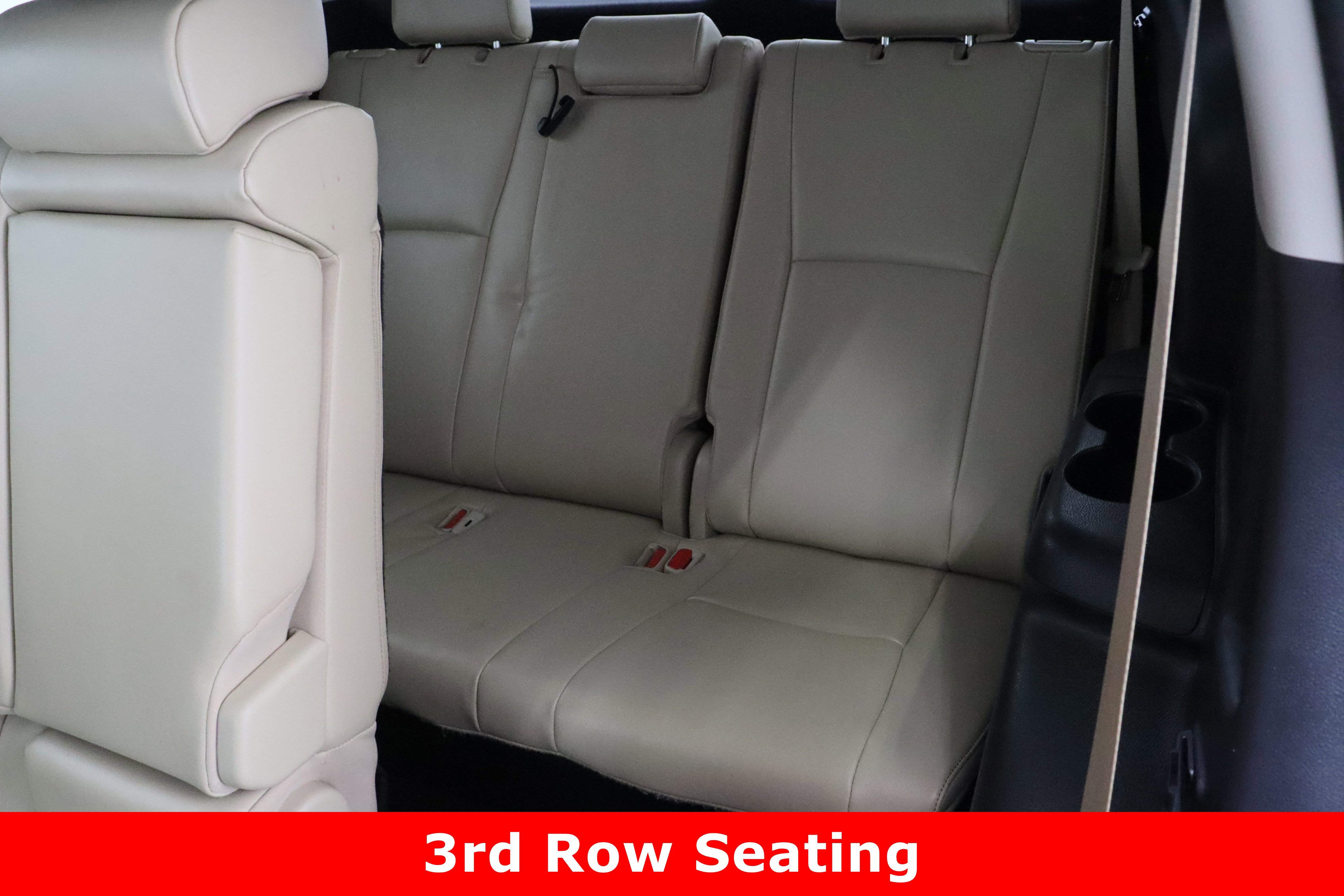 Used 2023 Toyota Highlander Limited image 34