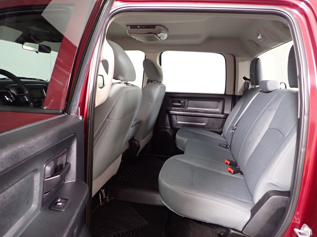 Used 2018 RAM 1500 Tradesman AWD/4WD image 40