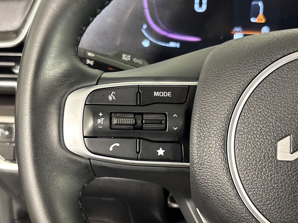 Certified 2025 Kia Sportage EX image 14