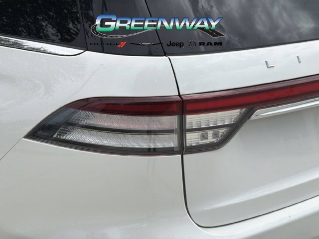 Used 2020 Lincoln Aviator Reserve w/ Equipment Group 201A RWD image 35