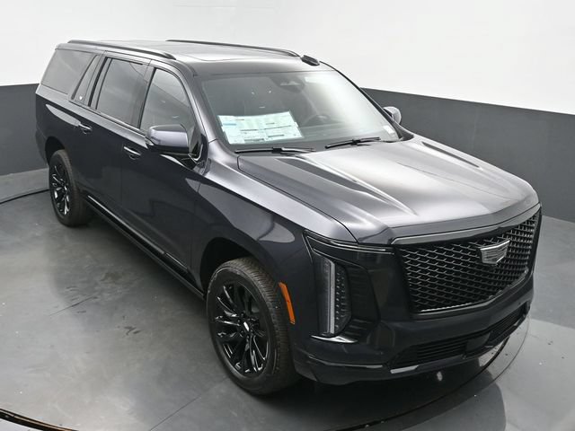 New 2026 Cadillac Escalade ESV Sport w/ LPO, ONYX Package AWD/4WD image 47