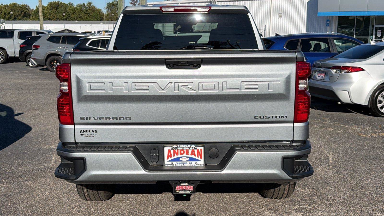 New 2026 Chevrolet Silverado 1500 Custom AWD/4WD image 9