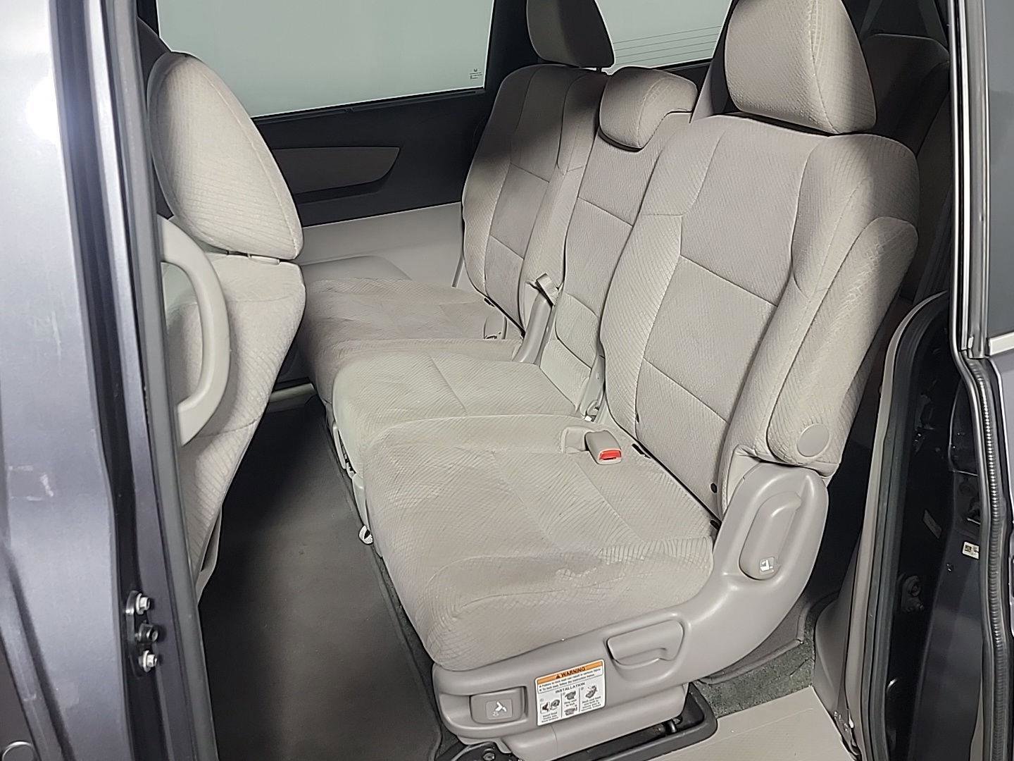 Used 2016 Honda Odyssey SE image 17