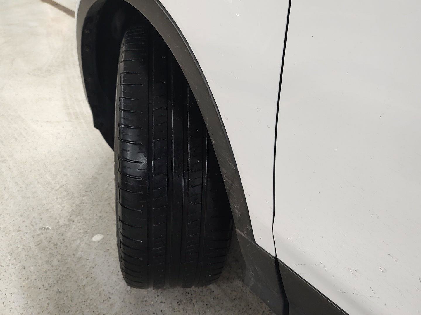 Used 2019 Ford Escape SE image 31