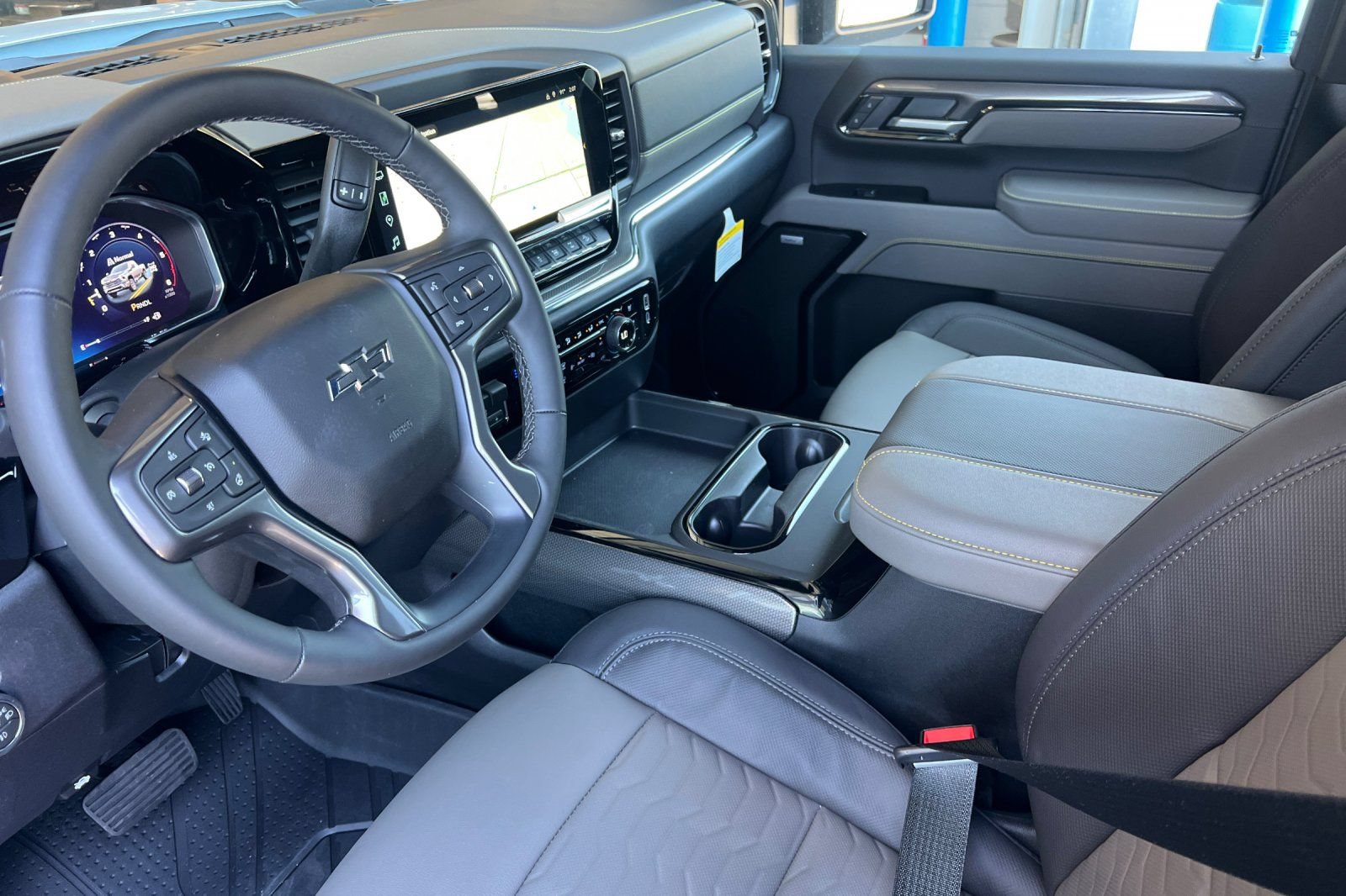 New 2026 Chevrolet Silverado 2500 ZR2 AWD/4WD image 7