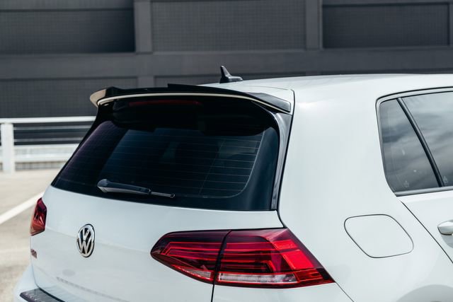 Used 2019 Volkswagen GTI SE FWD image 36