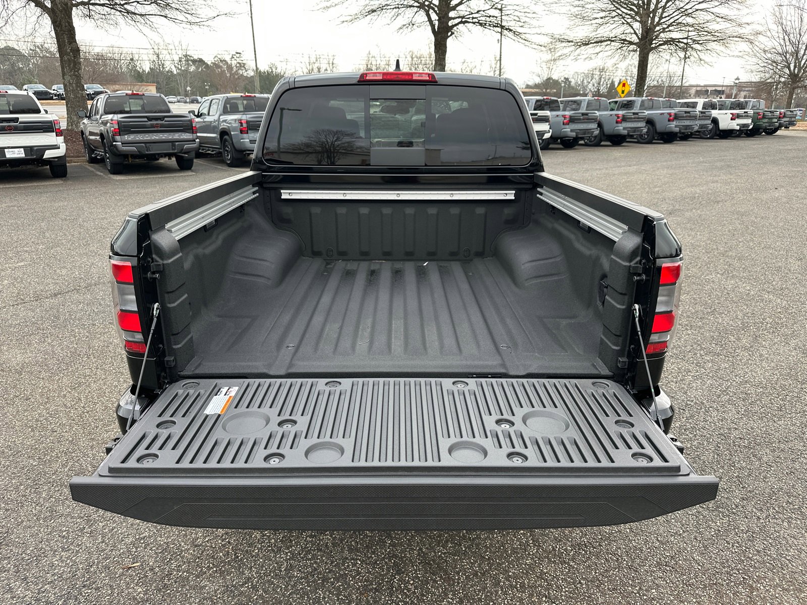 New 2026 Nissan Frontier SV w/ SV Convenience Package image 18