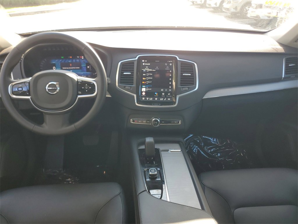 Certified 2024 Volvo XC90 B5 Core w/ Climate Package image 13