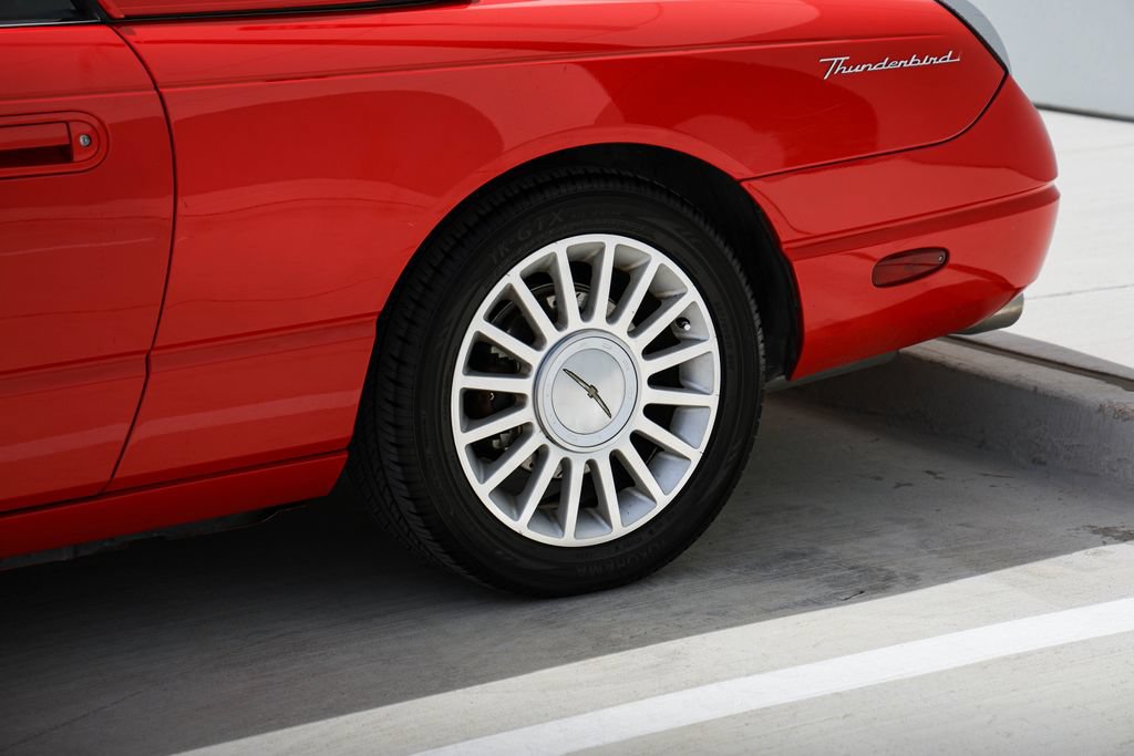 Used 2004 Ford Thunderbird RWD image 29