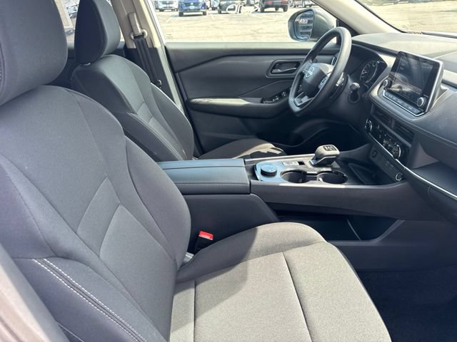 Used 2026 Nissan Rogue S AWD/4WD image 17