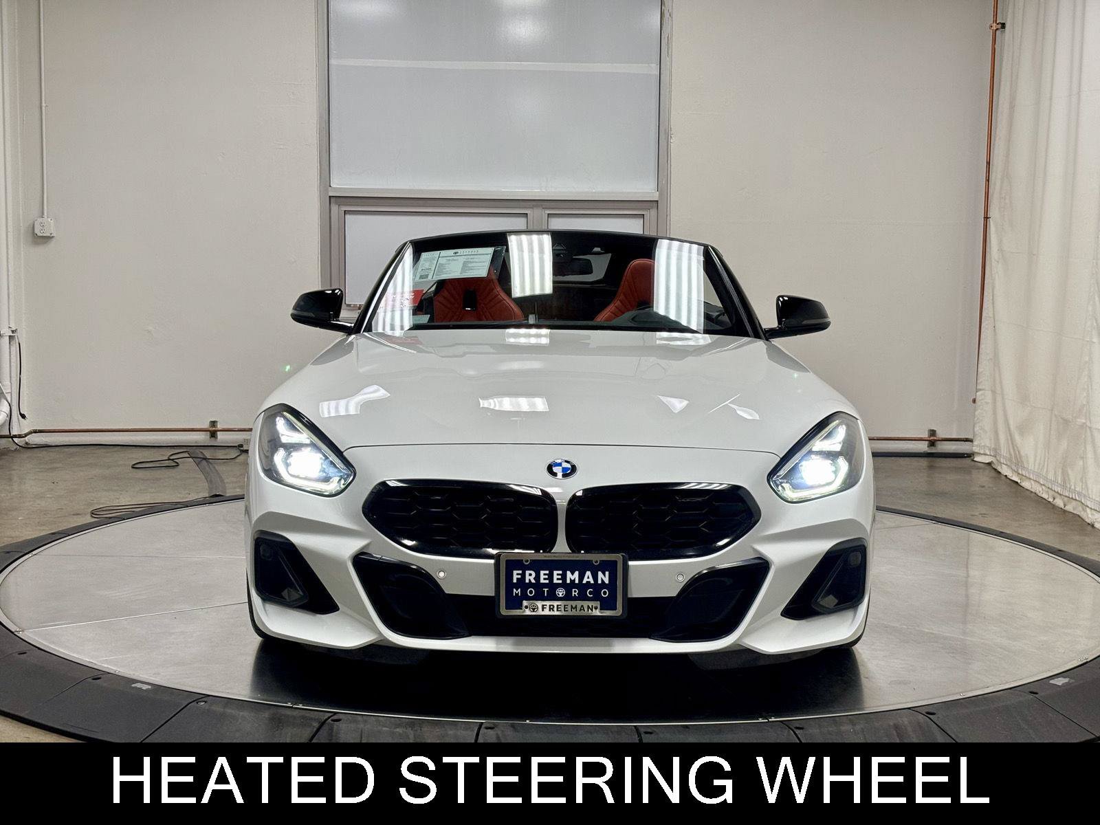 Used 2023 BMW Z4 sDrive30i w/ Premium Package RWD image 3