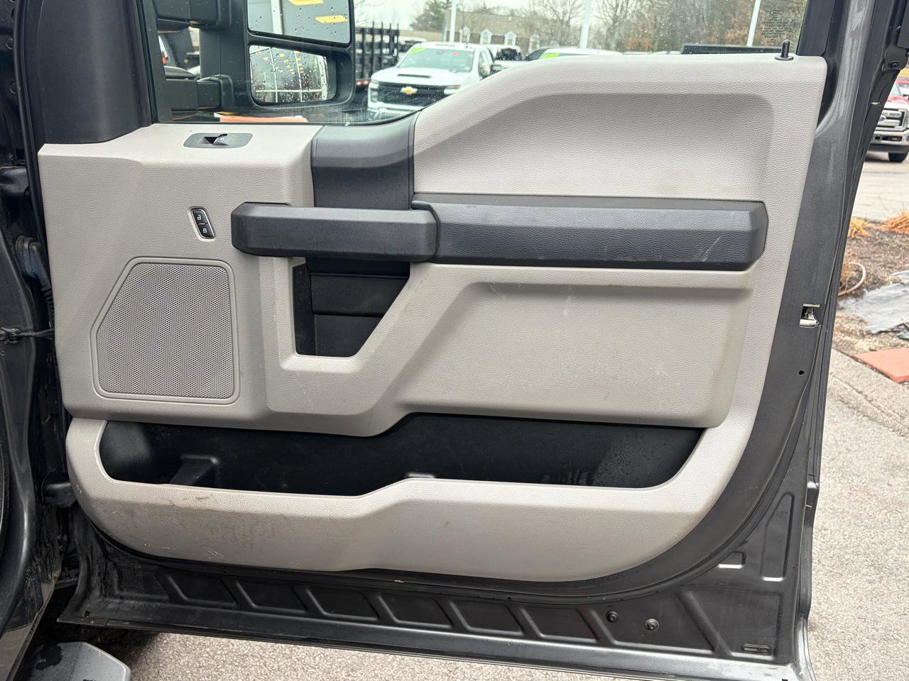 Used 2018 Ford F250 XL w/ Power Equipment Group image 34