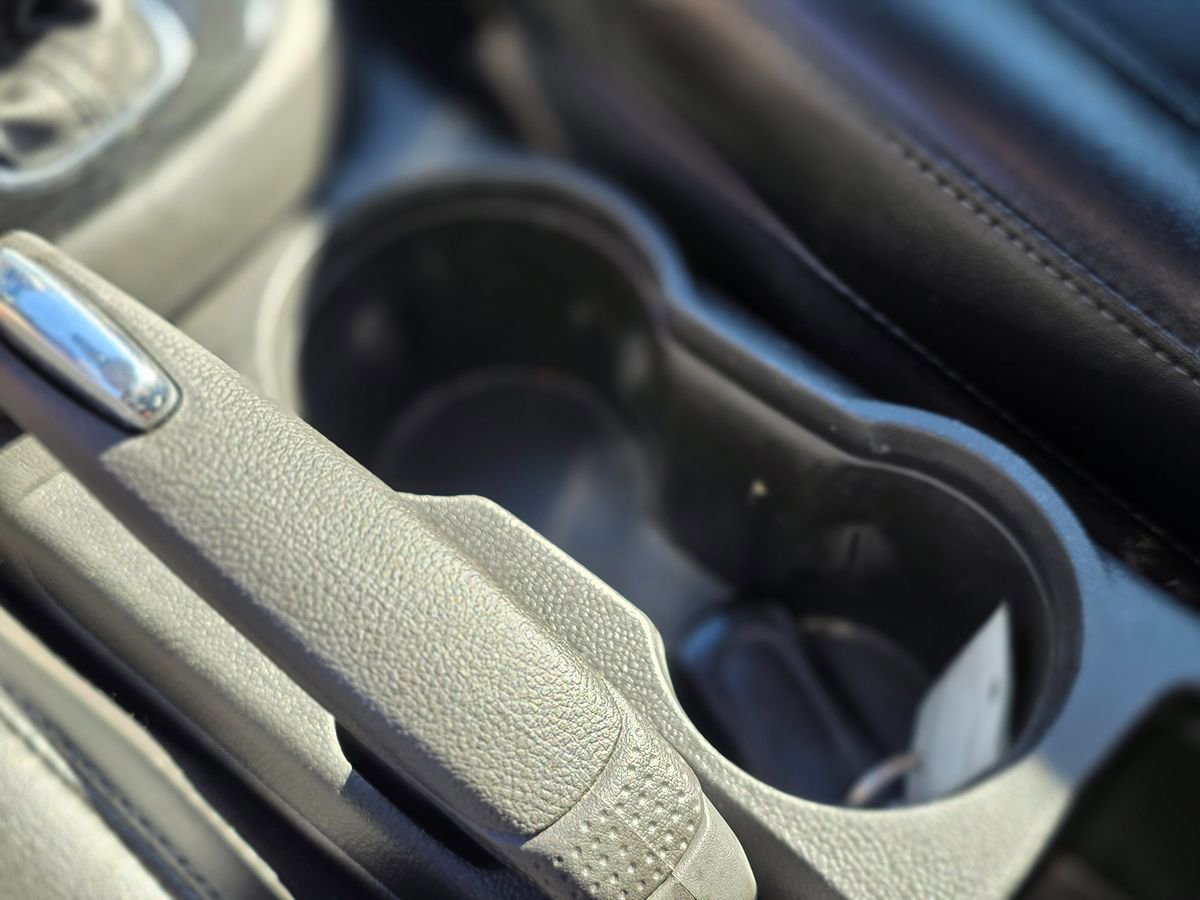 Used 2019 Buick Encore Essence AWD/4WD image 40