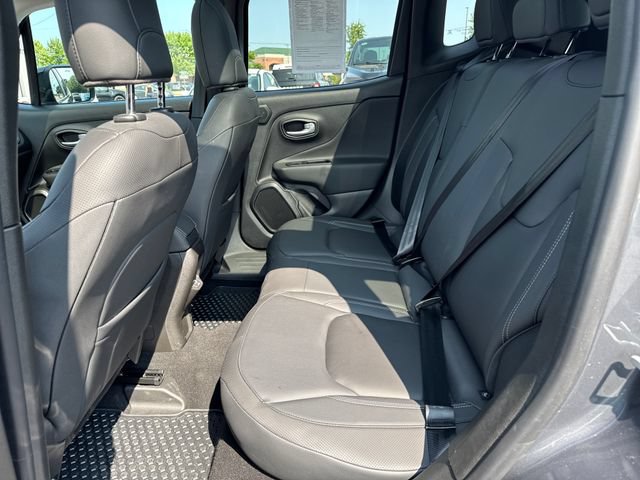Used 2023 Jeep Renegade Limited w/ Sun/Sound Group AWD/4WD image 27