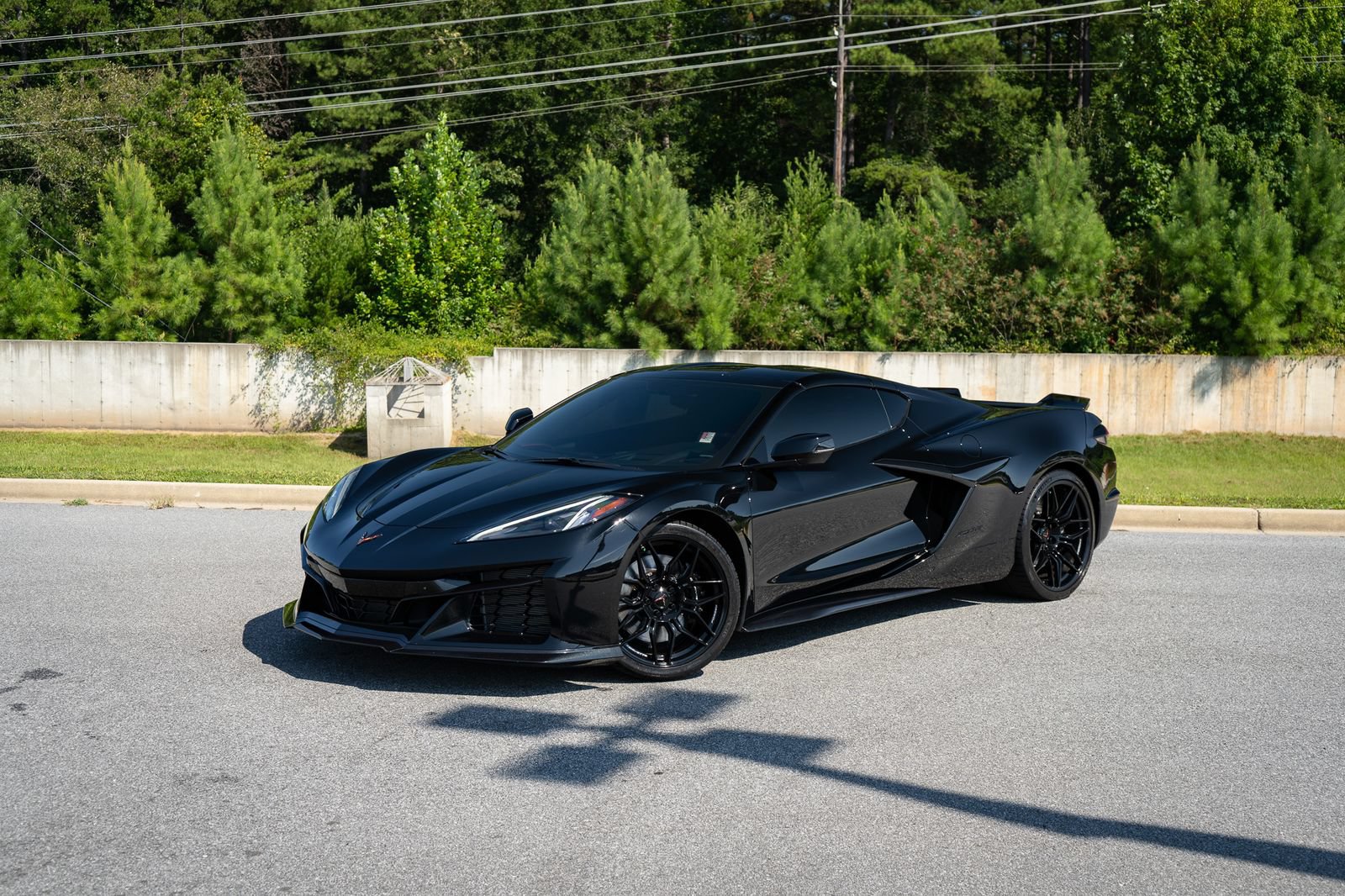 Used 2023 Chevrolet Corvette Z06 RWD image 25