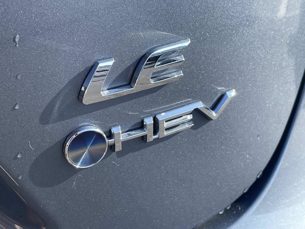 Used 2025 Toyota Corolla LE FWD image 10