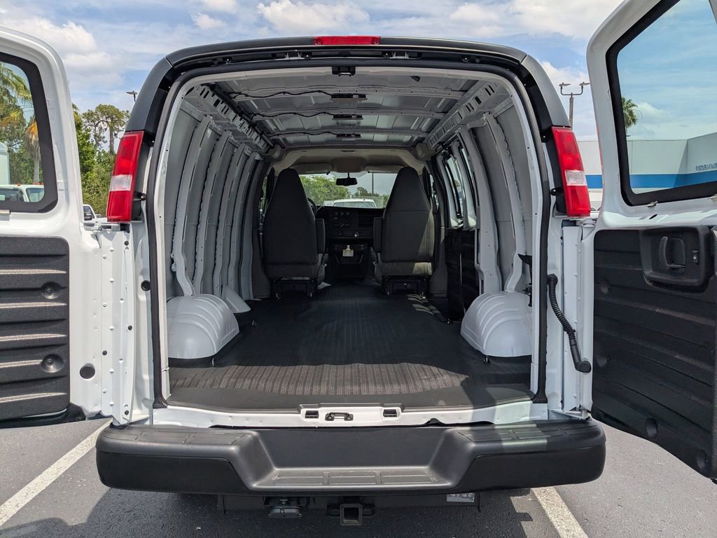 New 2025 Chevrolet Express 2500 w/ Driver Convenience Package image 14