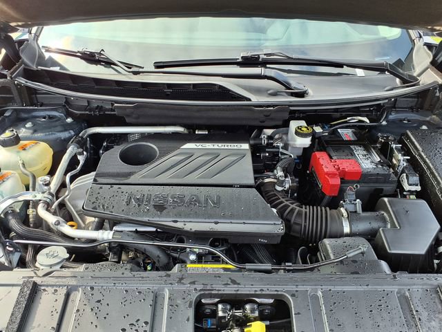 Used 2025 Nissan Rogue SV FWD image 35