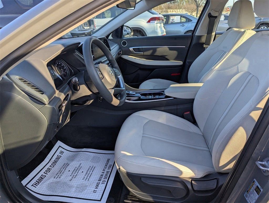 Used 2023 Hyundai Sonata SE image 13