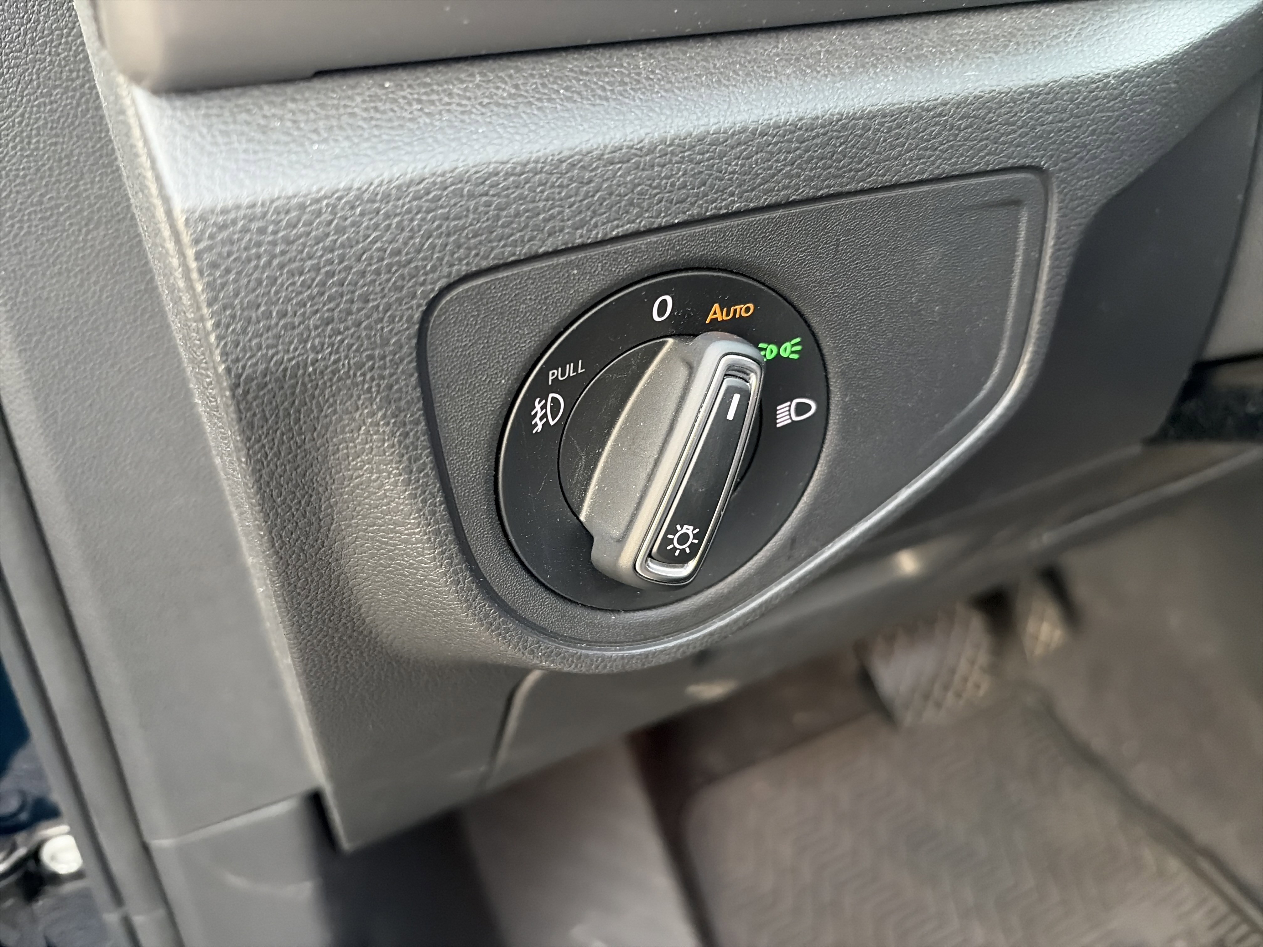 Used 2019 Volkswagen Atlas SEL image 21