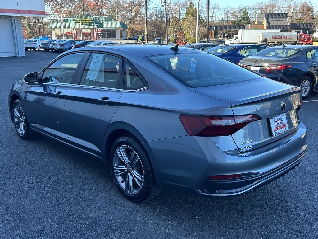Used 2022 Volkswagen Jetta SE image 8