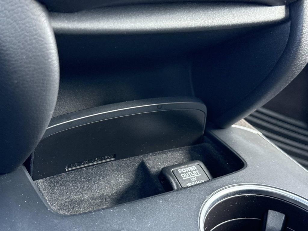 Used 2020 Acura MDX SH-AWD image 6