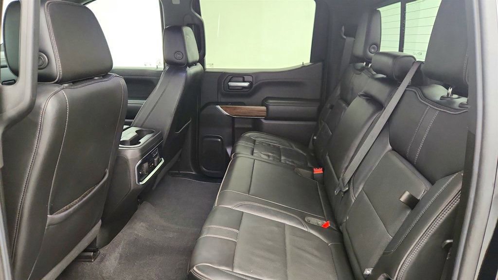 Used 2020 Chevrolet Silverado 1500 High Country w/ Technology Package image 23