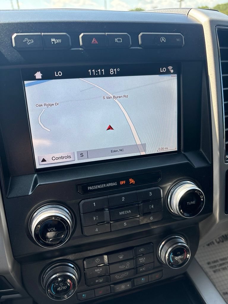 Used 2019 Ford F150 Lariat w/ Equipment Group 502A Luxury AWD/4WD image 28