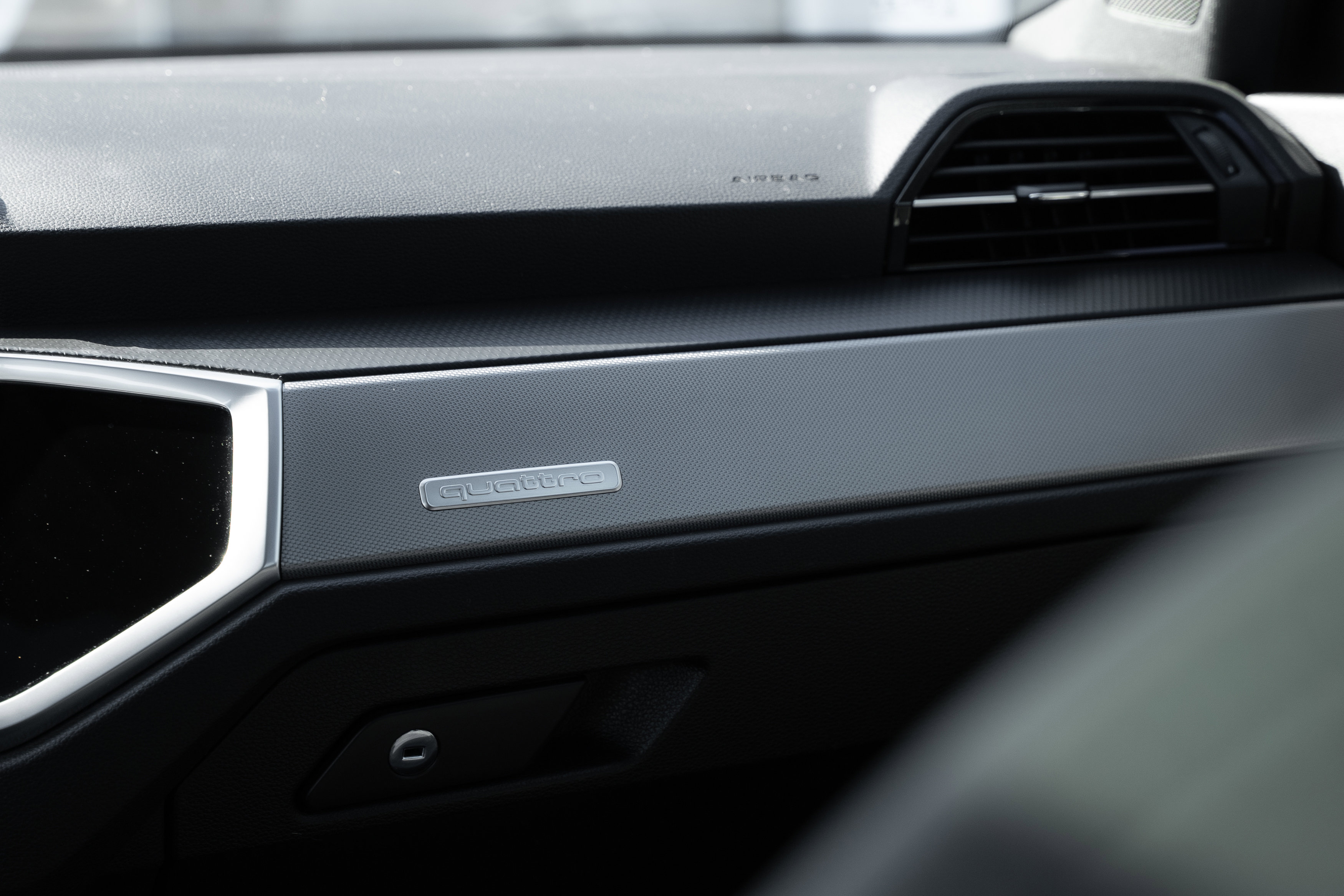 Certified 2023 Audi Q3 2.0T Premium Plus w/ Premium Plus Package image 14