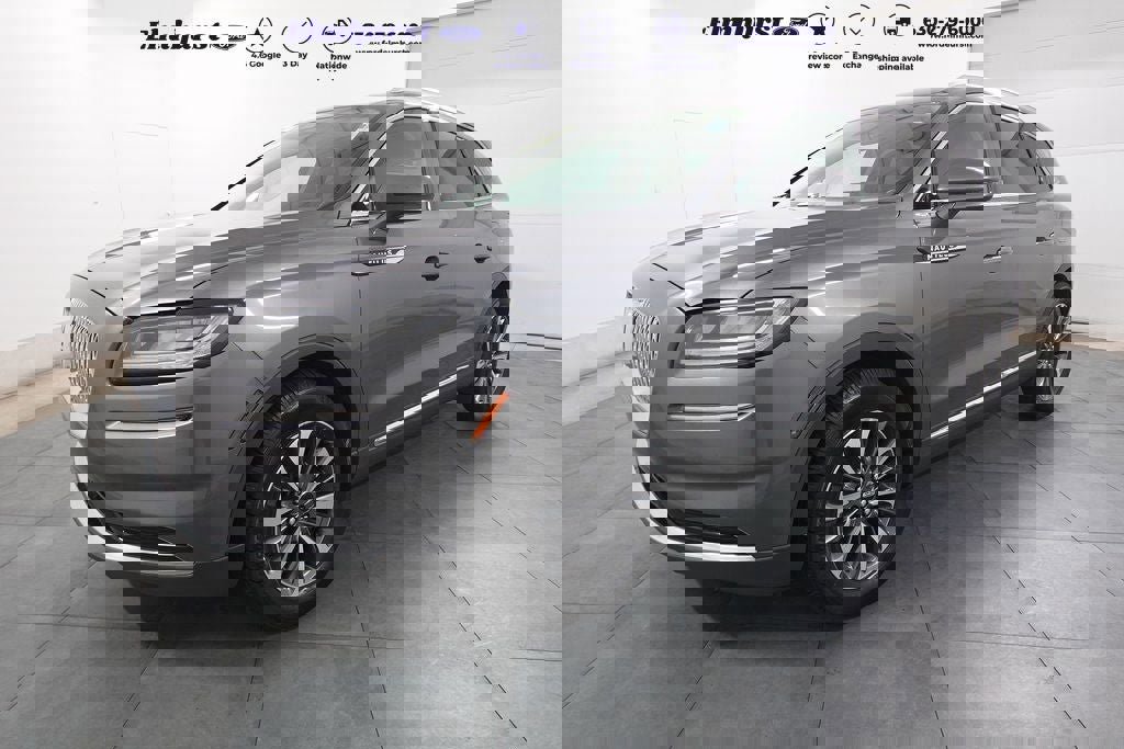 Used 2023 Lincoln Nautilus AWD w/ Premium Package video 1