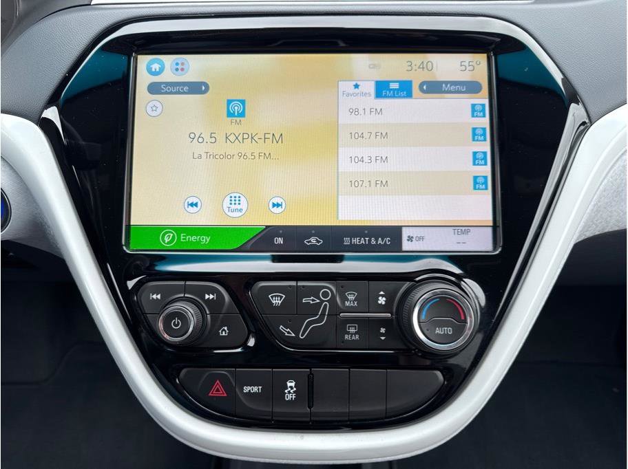 Used 2017 Chevrolet Bolt LT image 19