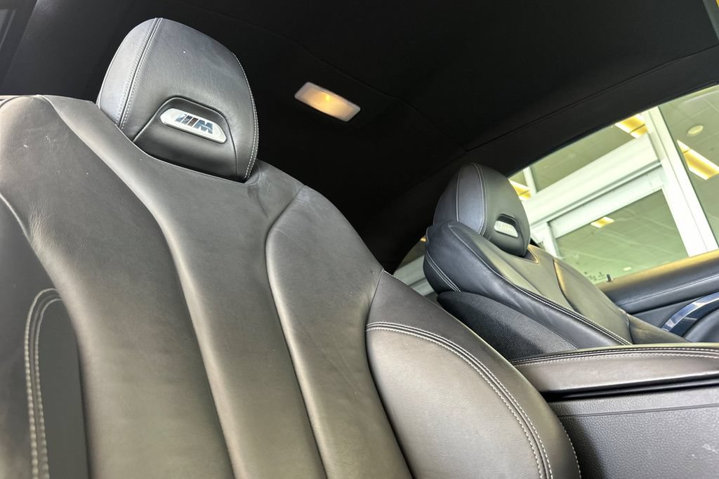 Used 2016 BMW M4 Convertible RWD image 25
