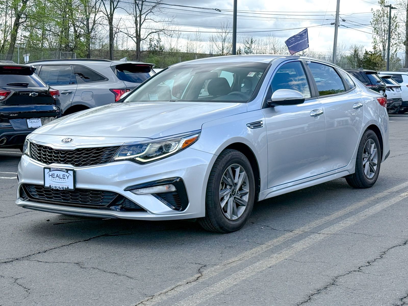 Certified 2020 Kia Optima LX FWD image 3