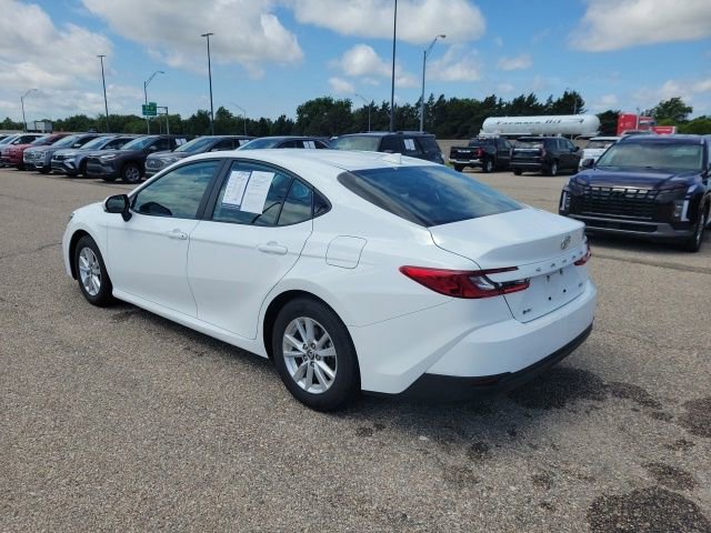 Used 2025 Toyota Camry LE FWD image 23