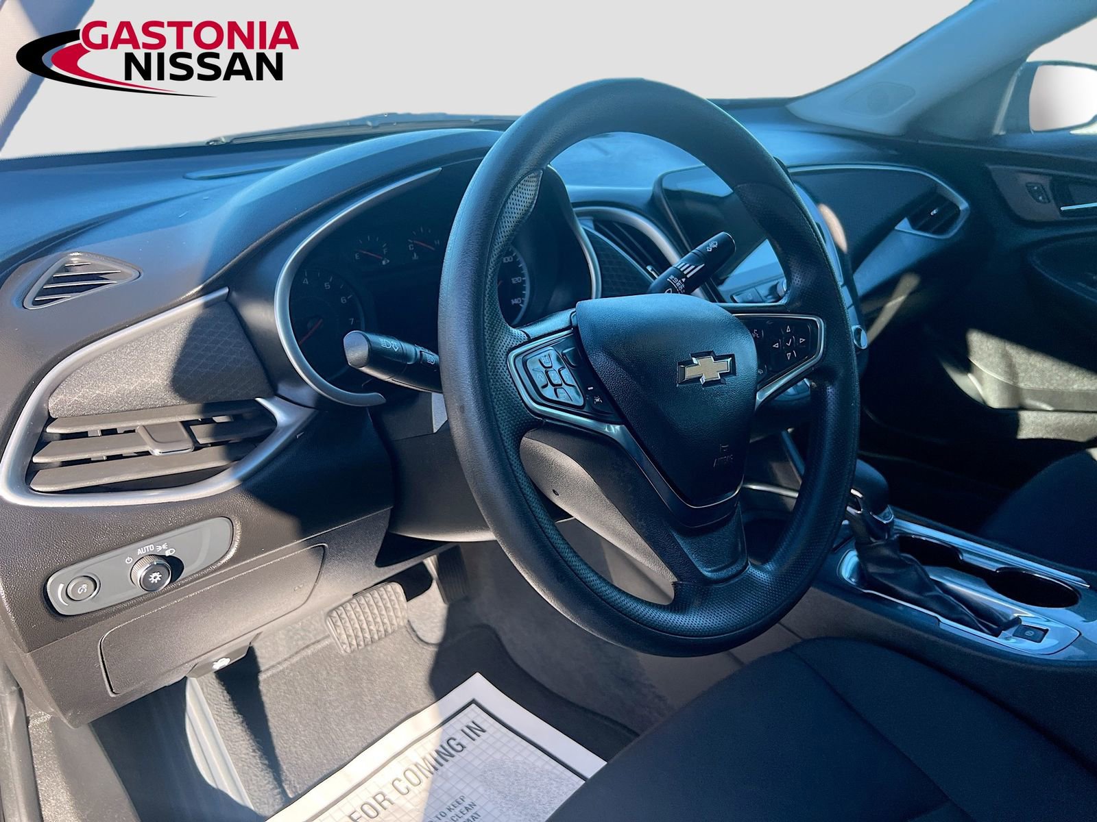 Used 2024 Chevrolet Malibu LT image 11