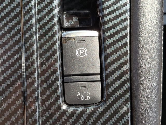 Used 2023 Mitsubishi Outlander SE Black Edition image 24