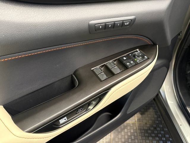 Used 2022 Lexus NX 350 AWD image 12