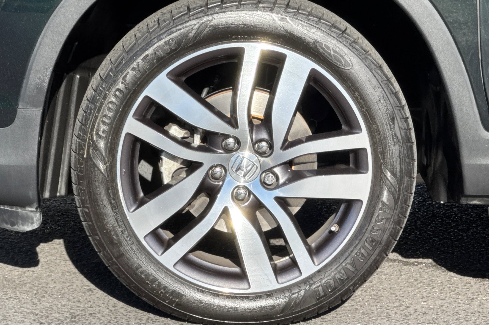 Used 2016 Honda Pilot Touring image 13