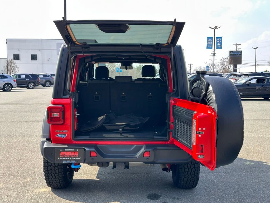 Used 2024 Jeep Wrangler Unlimited image 41