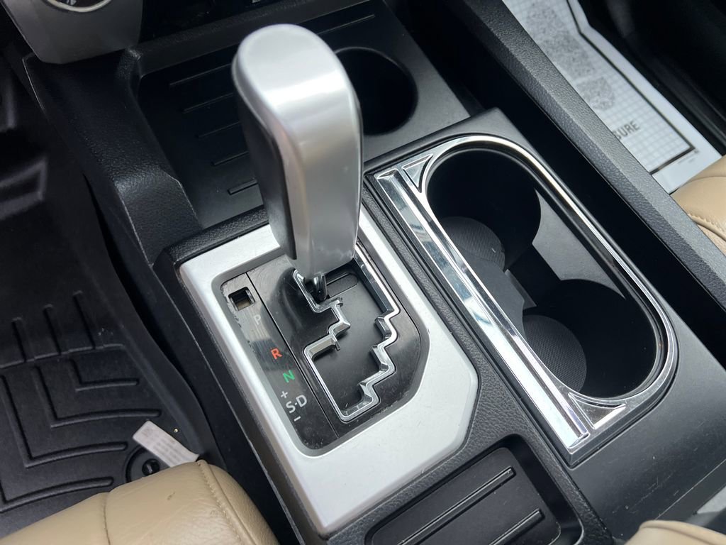 Used 2016 Toyota Tundra Limited w/ Limited Premium Package image 24