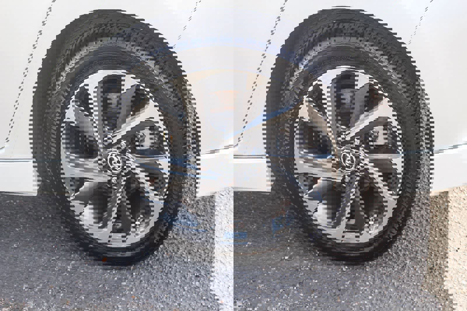 Used 2018 Toyota Corolla iM w/ Carpet Mat Package (TMS) image 12