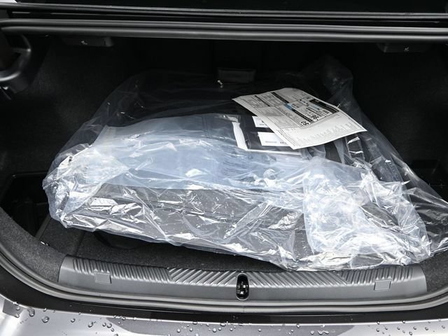New 2026 BMW i5 eDrive40 AWD/4WD image 22