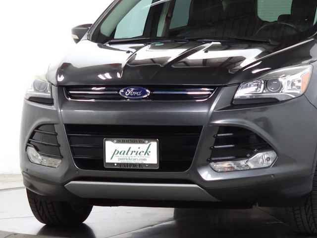 Used 2016 Ford Escape Titanium w/ Equipment Group 301A image 3